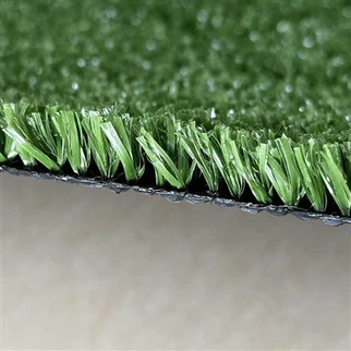 Herbe de décoration en fibre PP vert armée